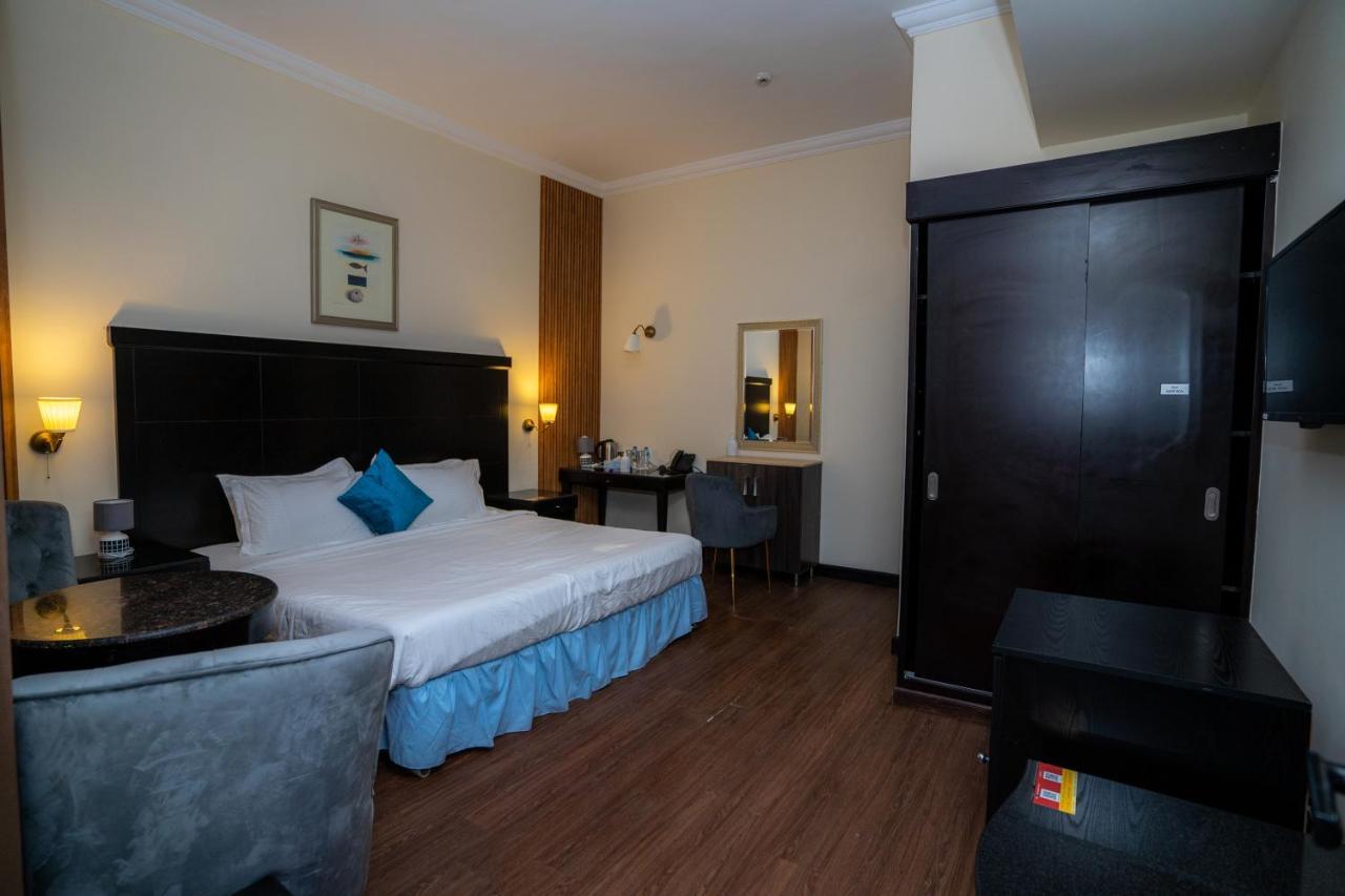 Royal Prestige Hotel ดูไบ ภายนอก รูปภาพ